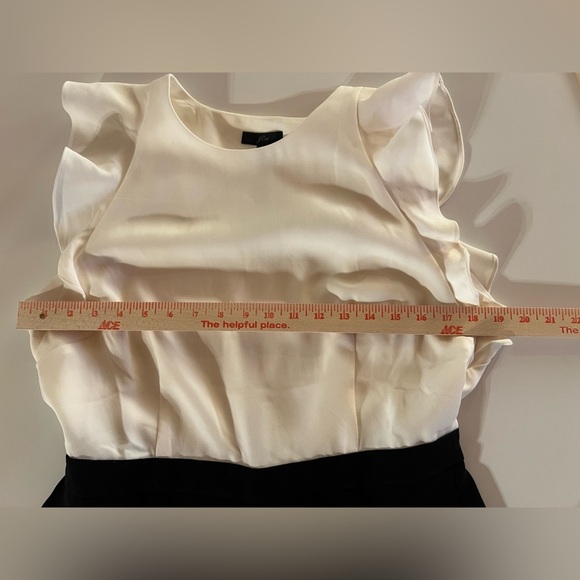 NWT J. Crew white black colorblock jumpsuit sz 12 preppy officecore ruffle - Picture 7 of 14